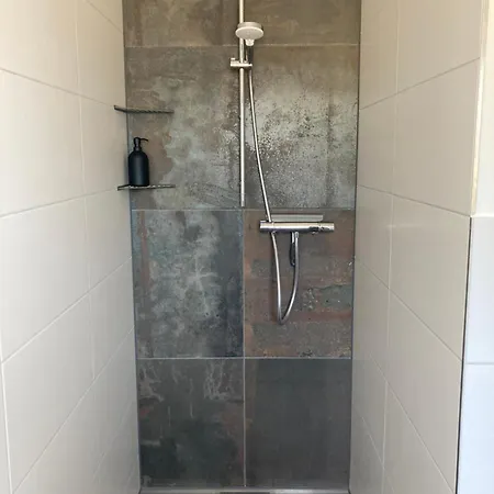 Haus Der Ruhe Zw. Den Meeren بيت للعطل Heidmuhlen